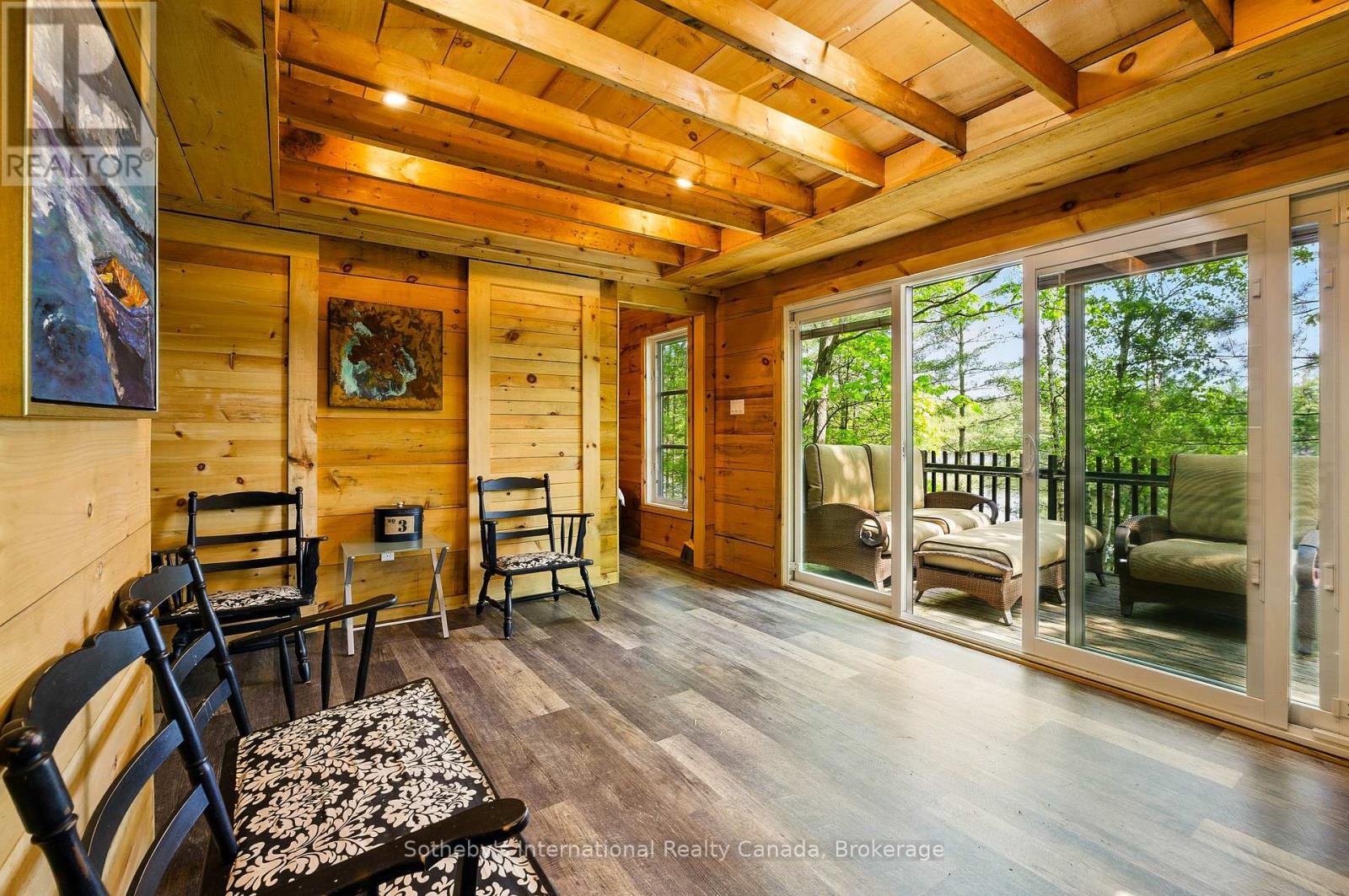 6394 Go Home Lake Shore, Georgian Bay (Gibson), ON - Photo Showing Other Room