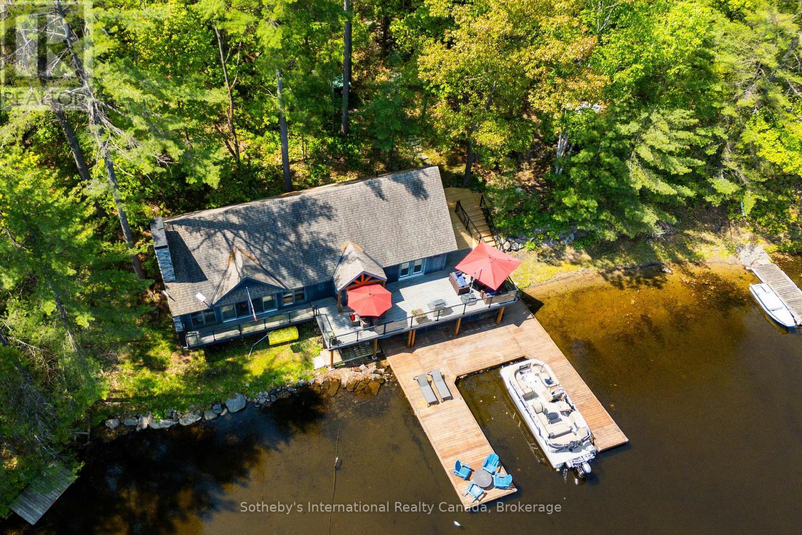 6394 Go Home Lake Shore, Georgian Bay (Gibson), ON - Outdoor With Body Of Water