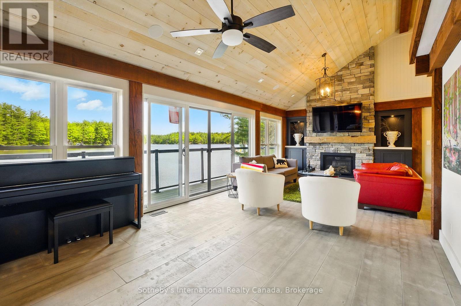 6394 Go Home Lake Shore, Georgian Bay (Gibson), ON - Indoor With Fireplace