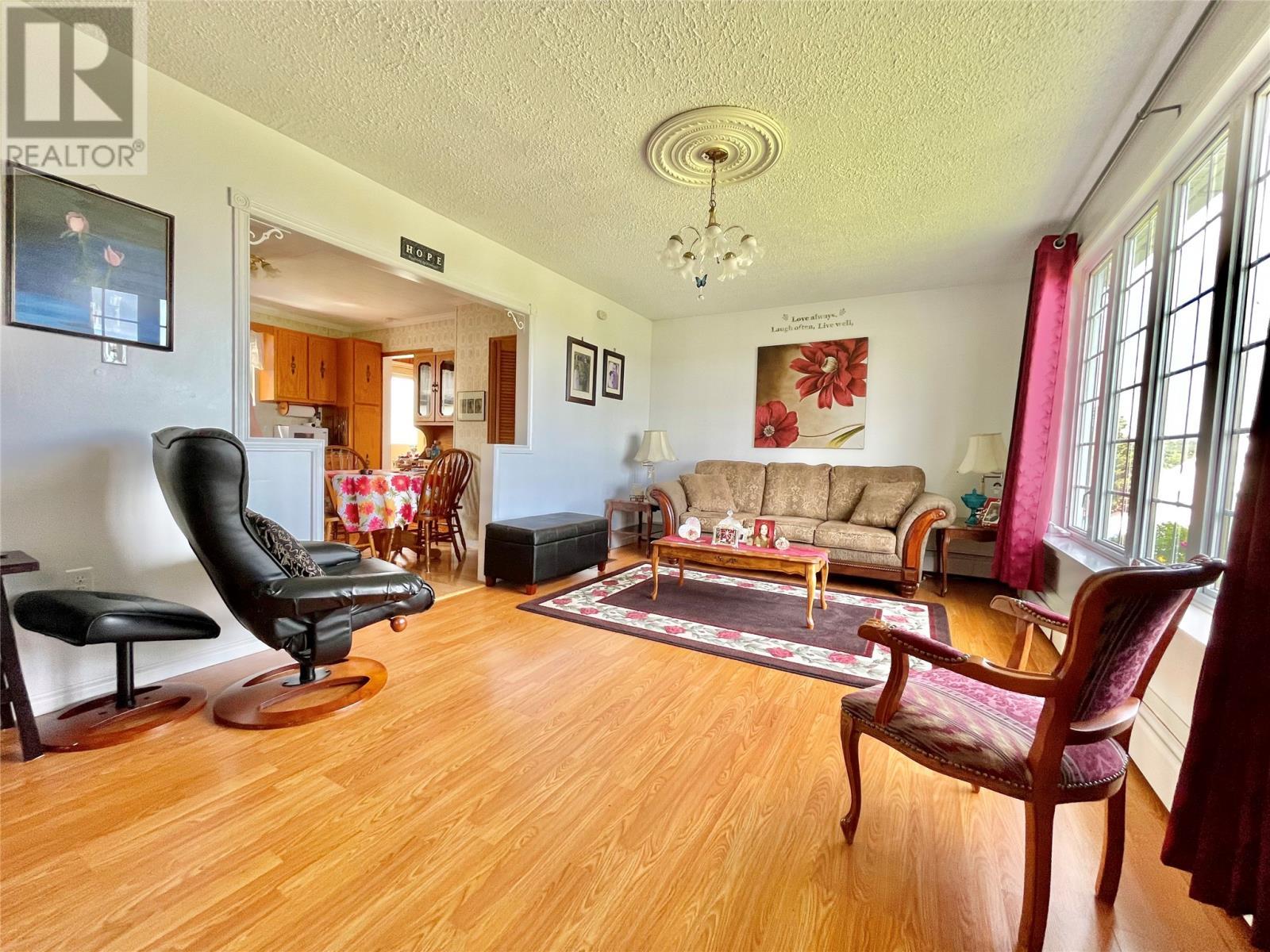 106 Main Street, Charlottetown, NL - Indoor Photo Showing Other Room