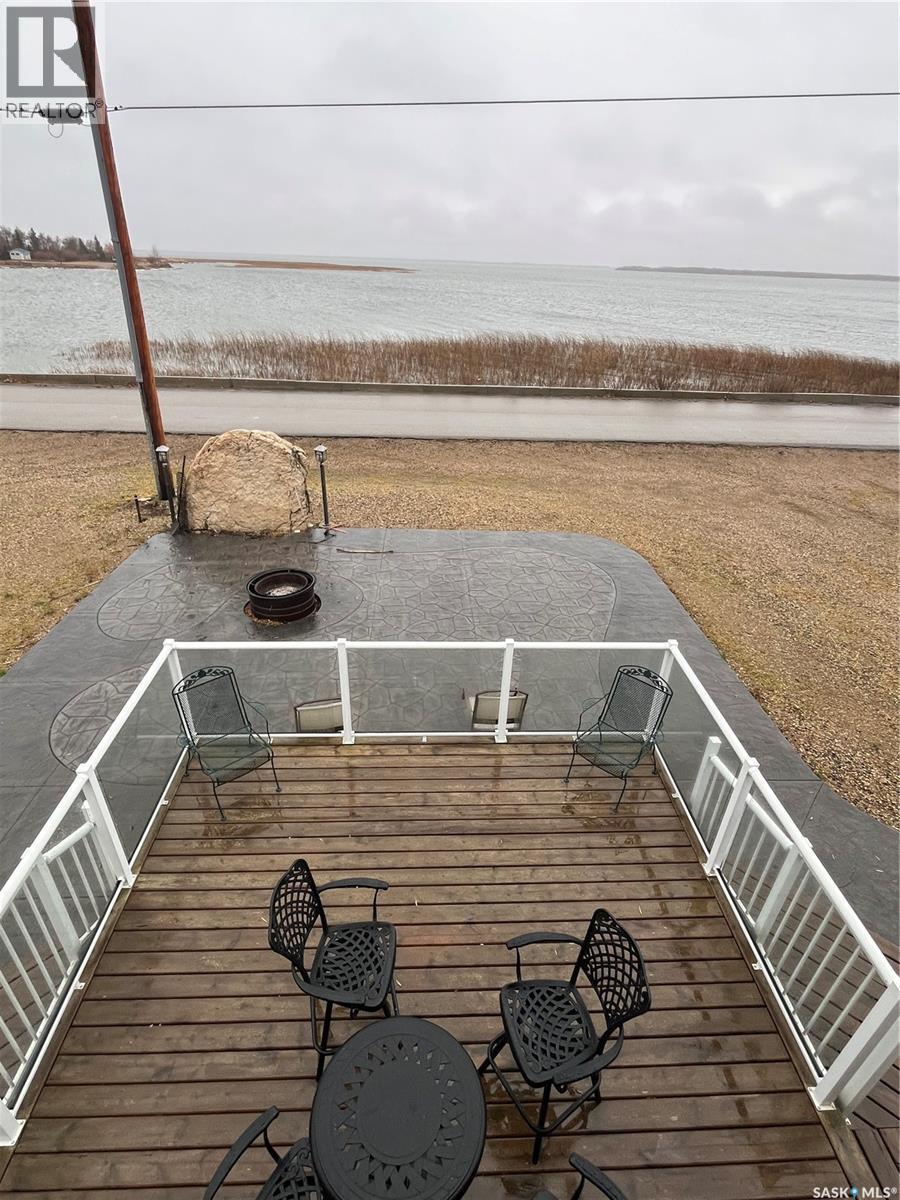 30 Lakeshore Drive, Fishing Lake, SK - Outdoor With Body Of Water