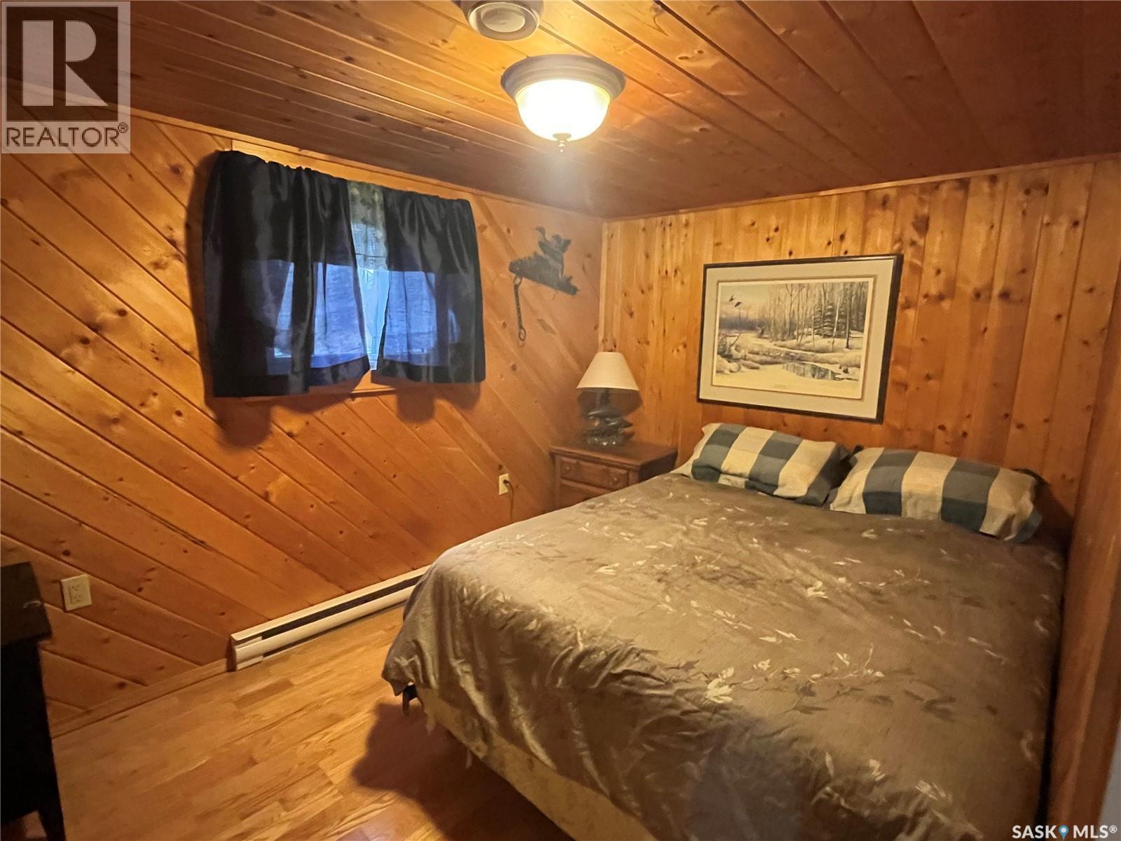 30 Lakeshore Drive, Fishing Lake, SK - Indoor Photo Showing Bedroom