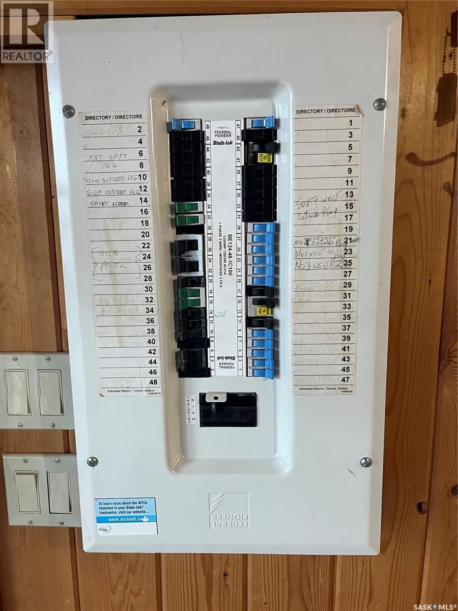 30 Lakeshore Drive, Fishing Lake, SK - Indoor