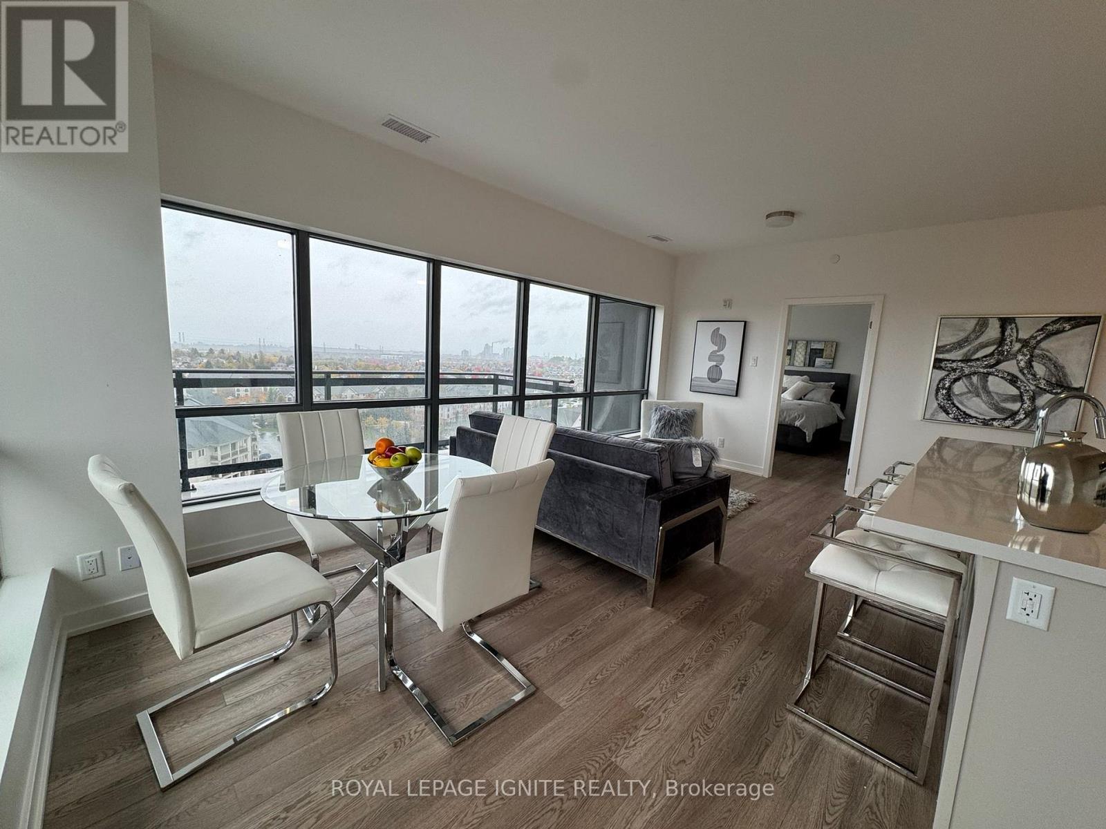 1103 - 55 Clarington Boulevard, Clarington, ON - Indoor