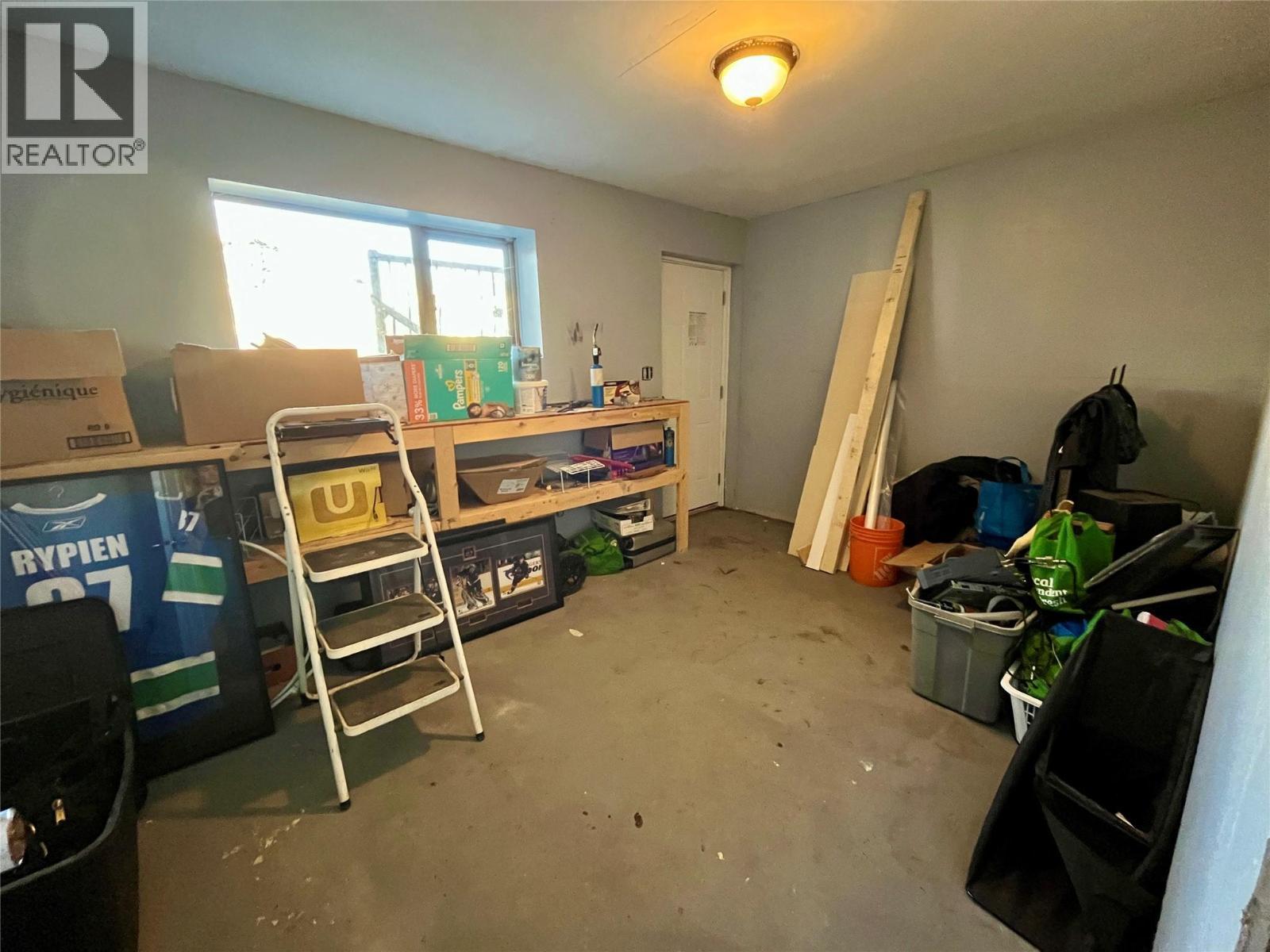 128 Peace River Crescent, Tumbler Ridge, BC - Indoor