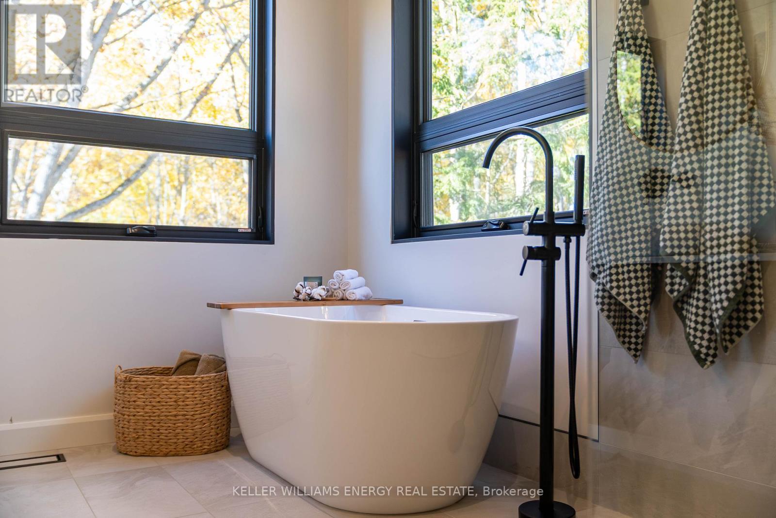 17 New Pierce Drive, Stirling-Rawdon (Rawdon Ward), ON - Indoor