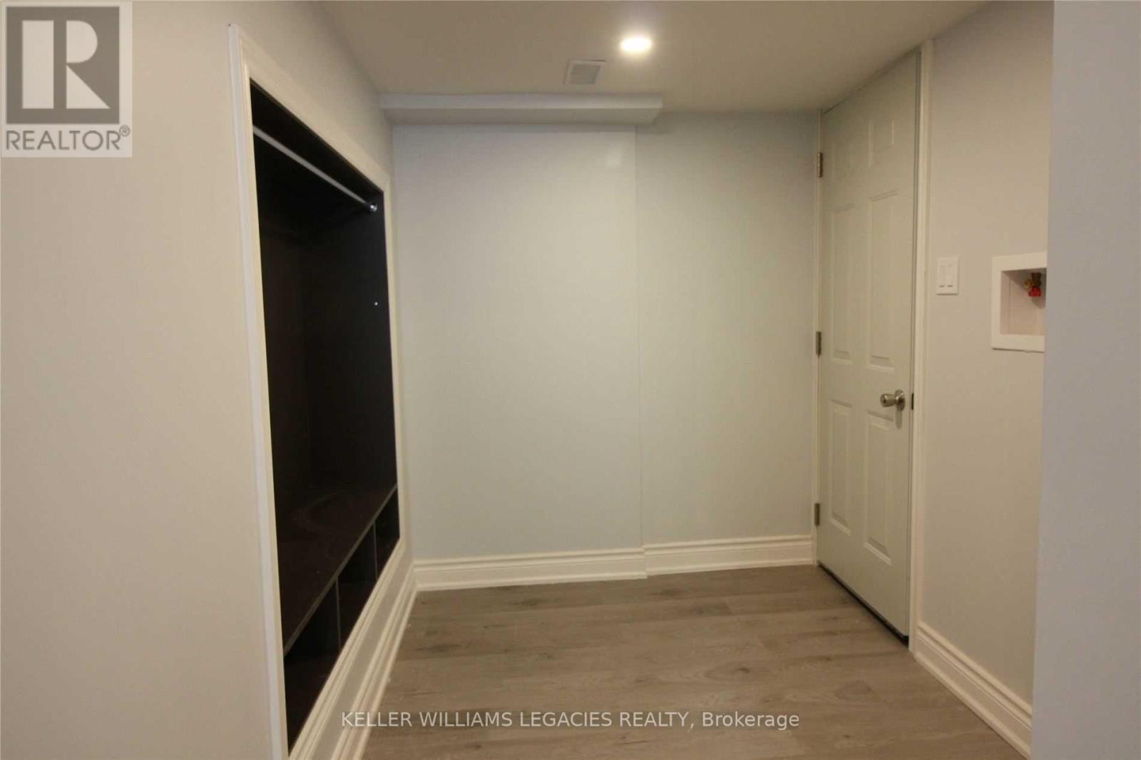 Foyer - Bsmt - 30 Richgrove Drive, Brampton, ON - Indoor Photo Showing Other Room