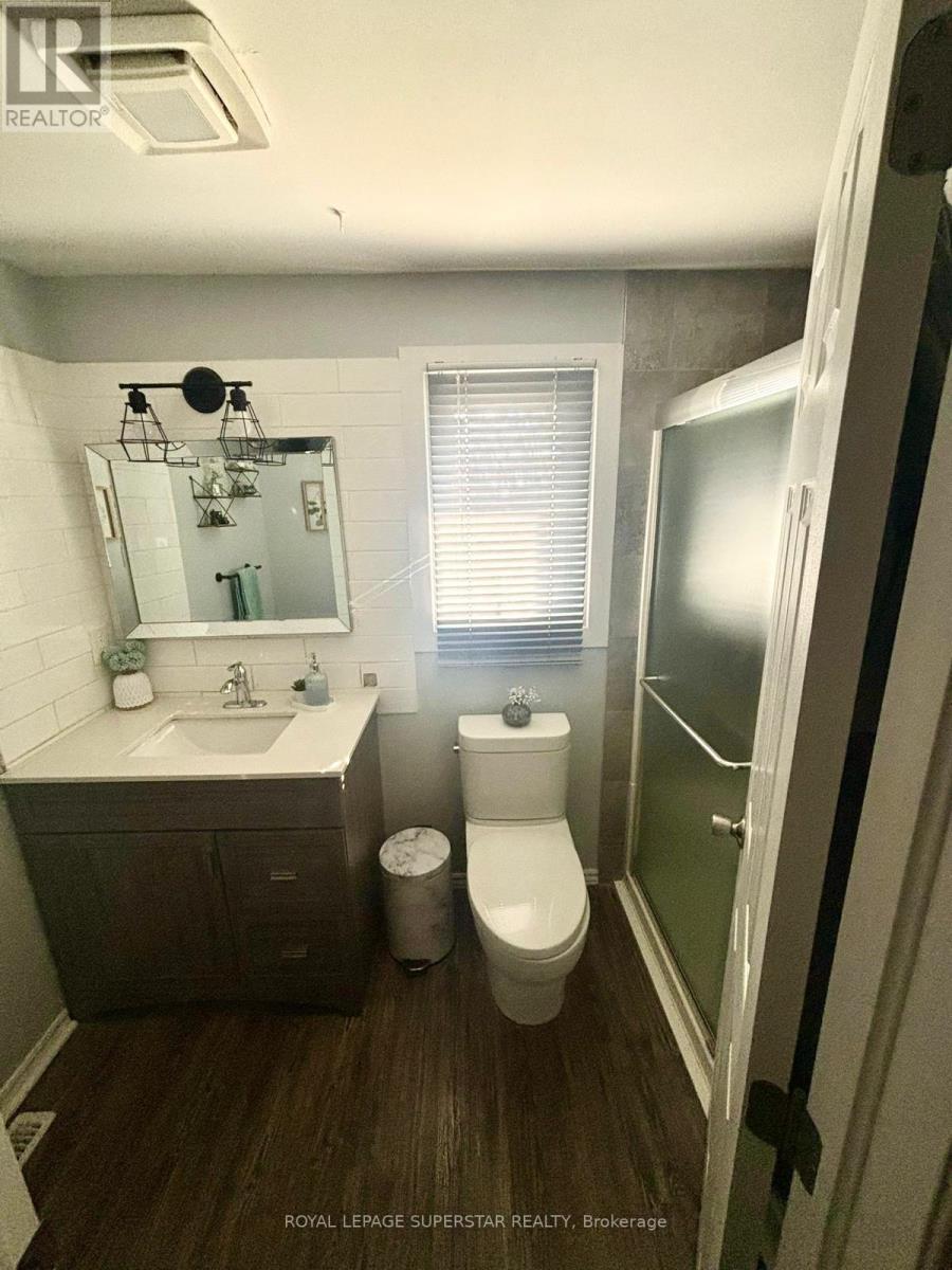 14 - 55 Ashley Crescent, London South, ON - Indoor Photo Showing Bathroom