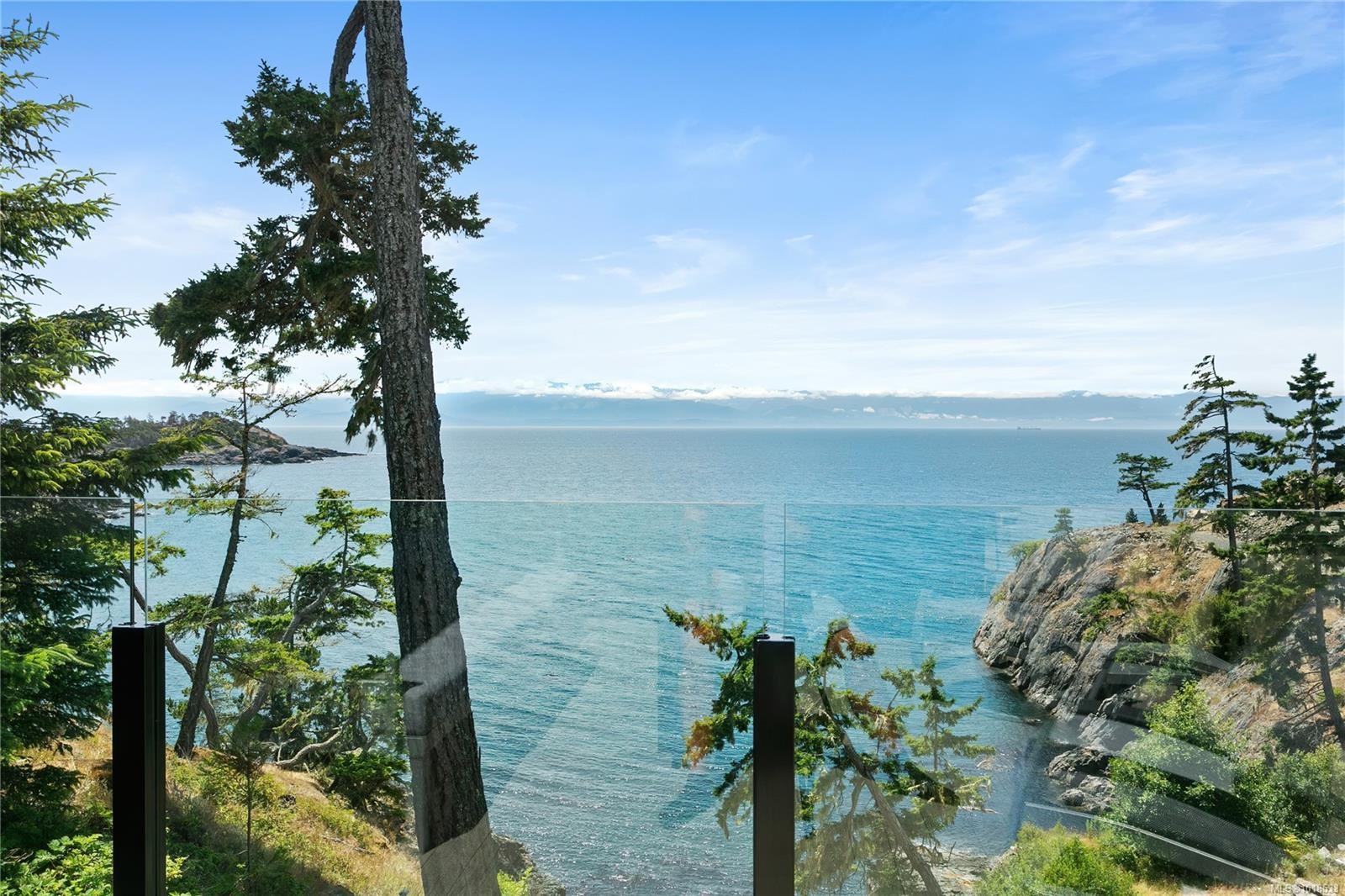 7510 Ocean Park Pl, Sooke, BC