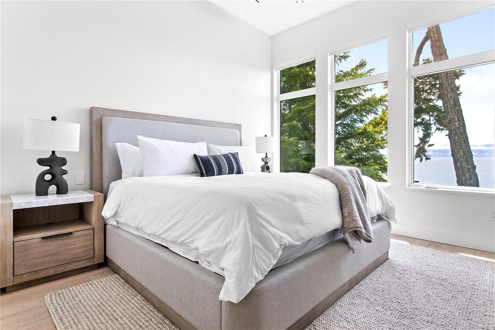 7510 Ocean Park Pl, Sooke, BC