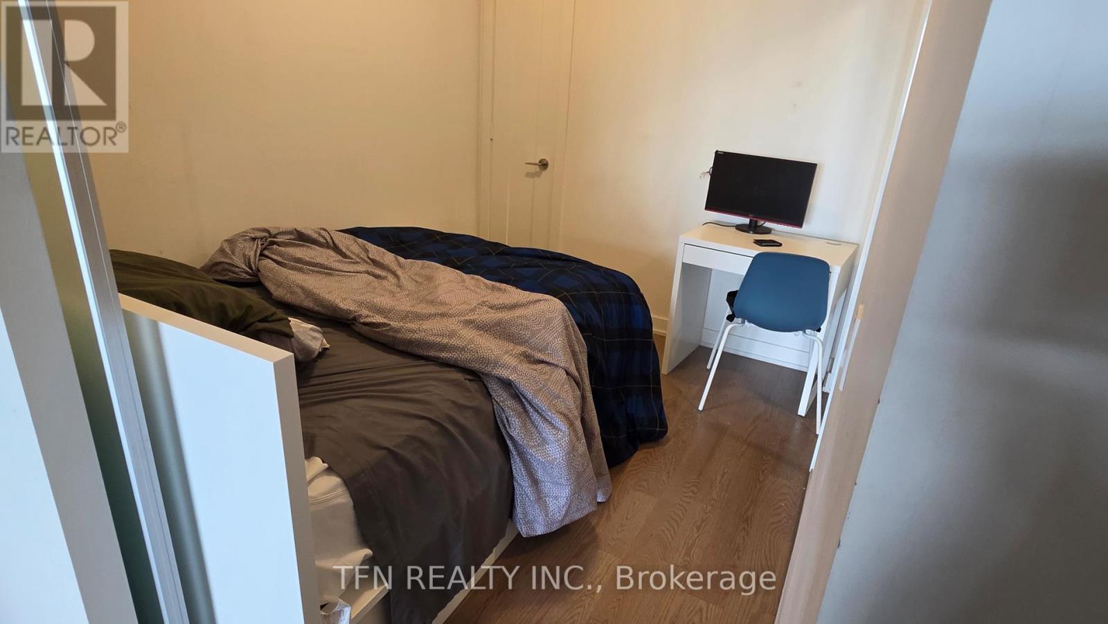 2312 - 330 Richmond Street W, Toronto, ON - Indoor Photo Showing Bedroom