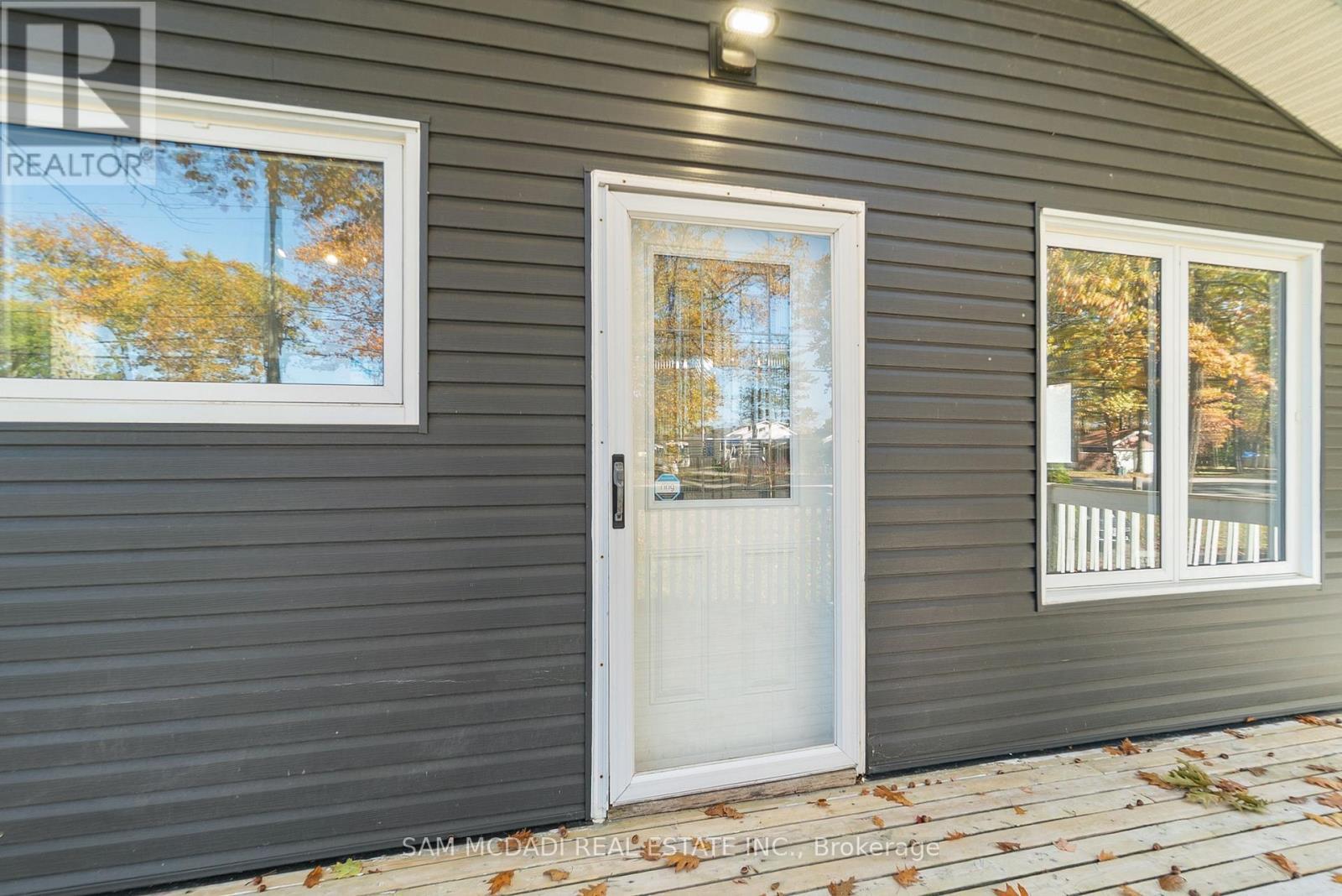 1805 River Road W, Wasaga Beach, ON - Outdoor With Exterior