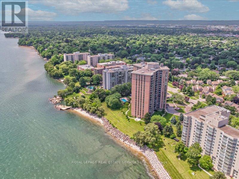 708 - 5250 Lakeshore Road, Burlington, ON - Outdoor With Body Of Water With View