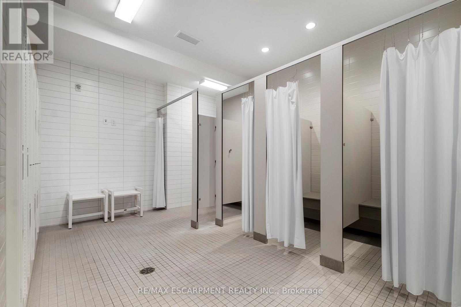 5 Jaczenko Terrace, Hamilton, ON - Indoor Photo Showing Other Room