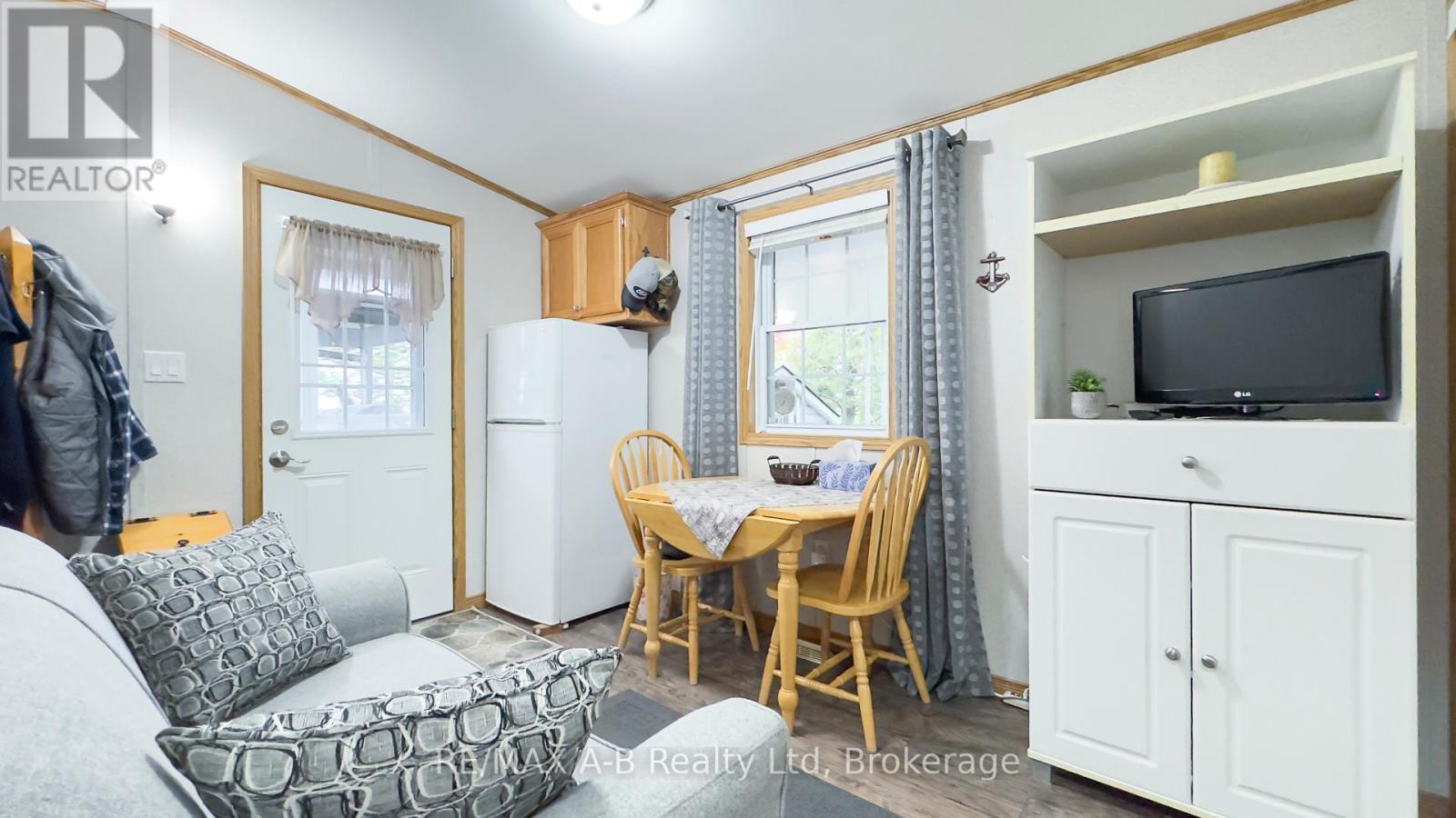 967 - 316489 31St Line, Zorra, ON - Indoor