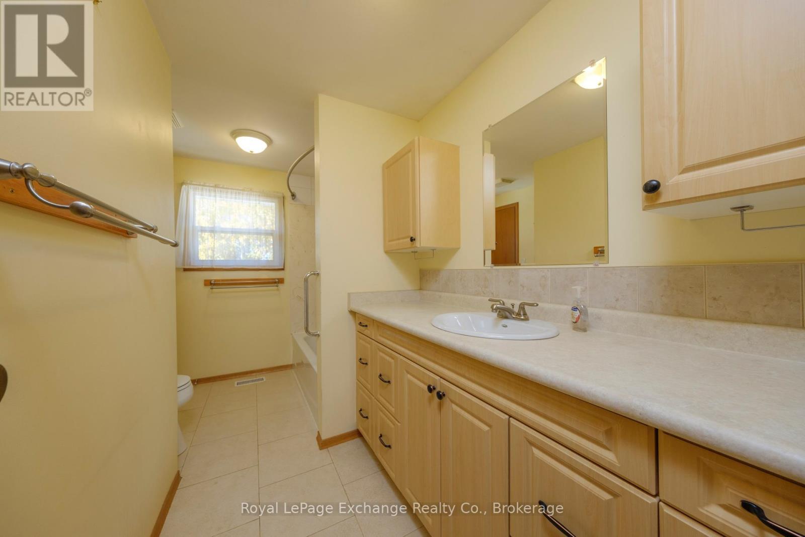 28 Heather Boulevard, Huron-Kinloss, ON - Indoor Photo Showing Bathroom