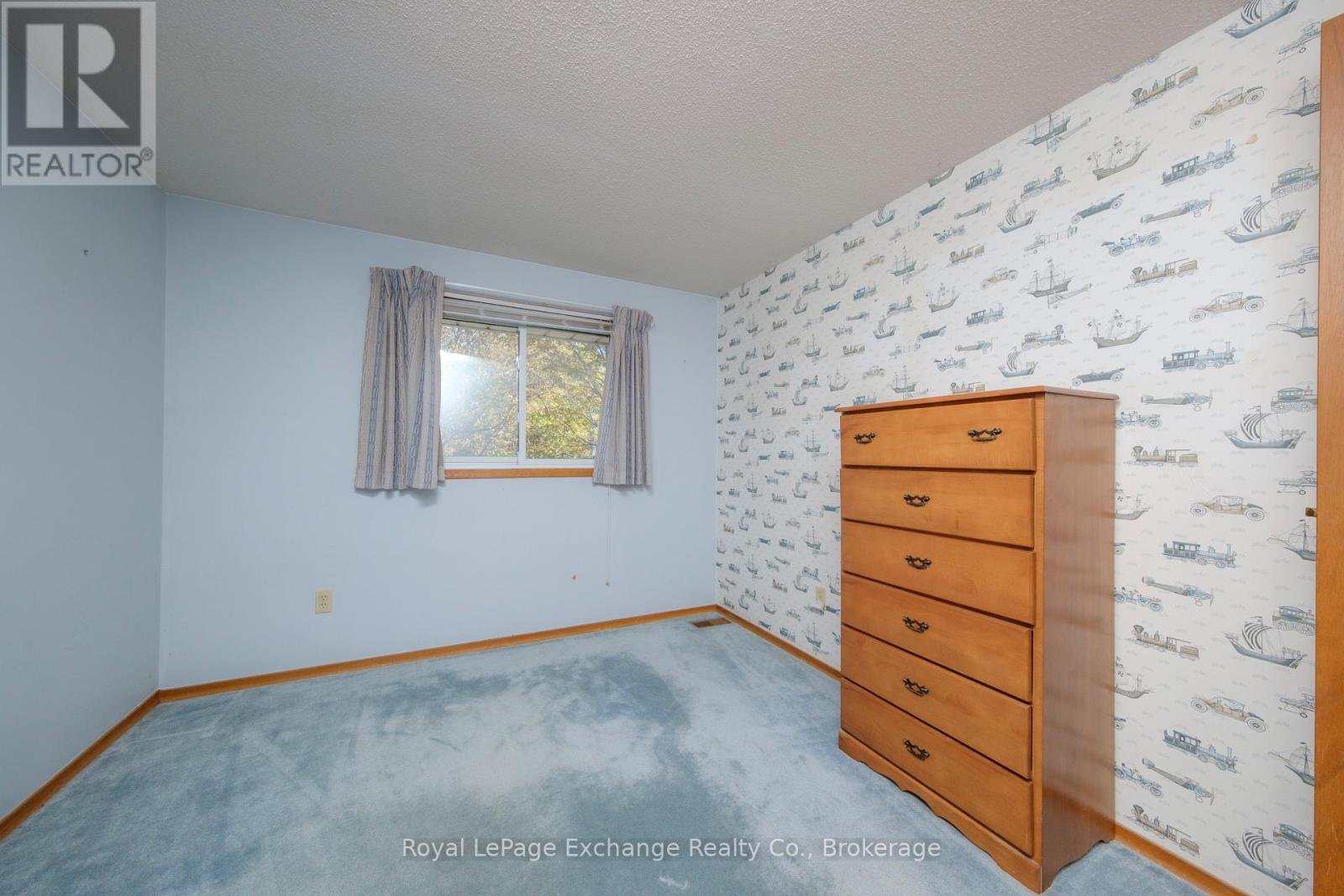 28 Heather Boulevard, Huron-Kinloss, ON - Indoor Photo Showing Other Room
