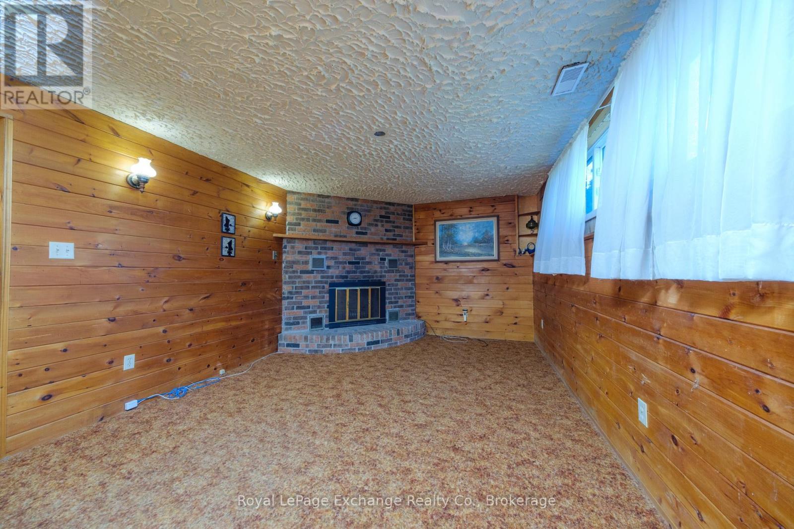 28 Heather Boulevard, Huron-Kinloss, ON - Indoor With Fireplace