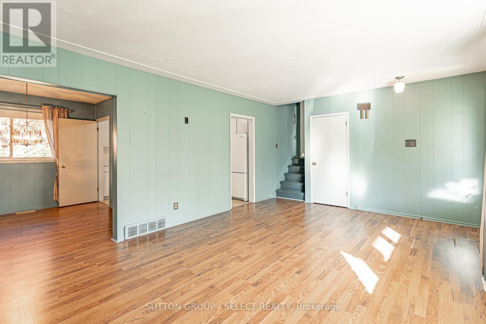 323 Base Line Road W, London South (South D), ON - Indoor Photo Showing Other Room