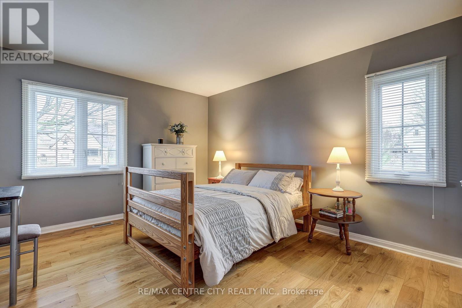 9255 West Street, Bayham (Straffordville), ON - Indoor Photo Showing Bedroom