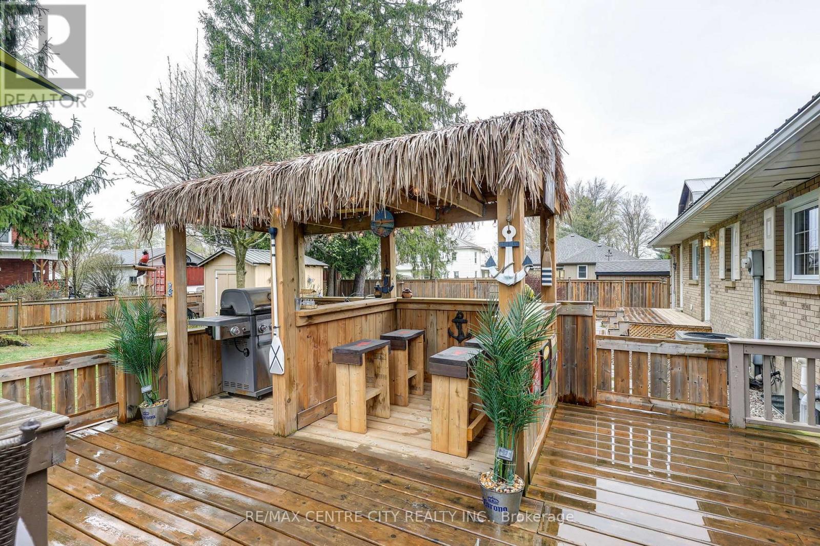 9255 West Street, Bayham (Straffordville), ON - Outdoor With Deck Patio Veranda With Exterior