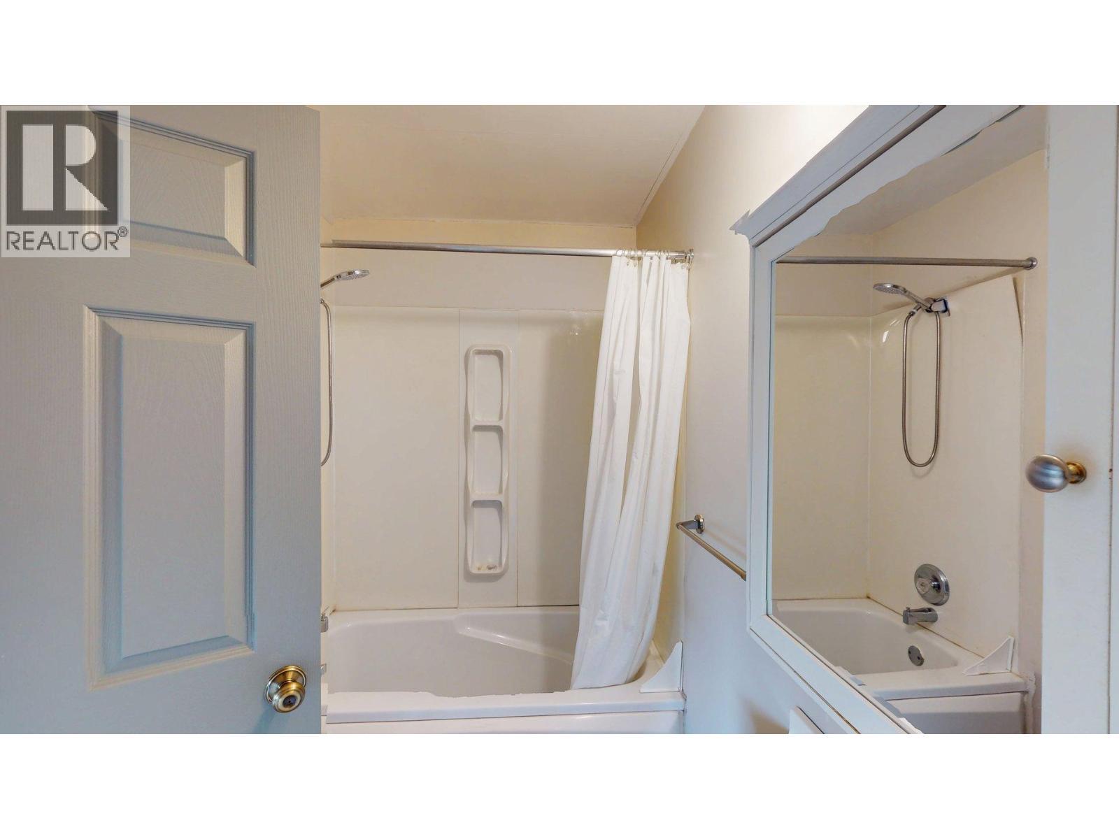 7 Inkaneep Road, Elkford, BC