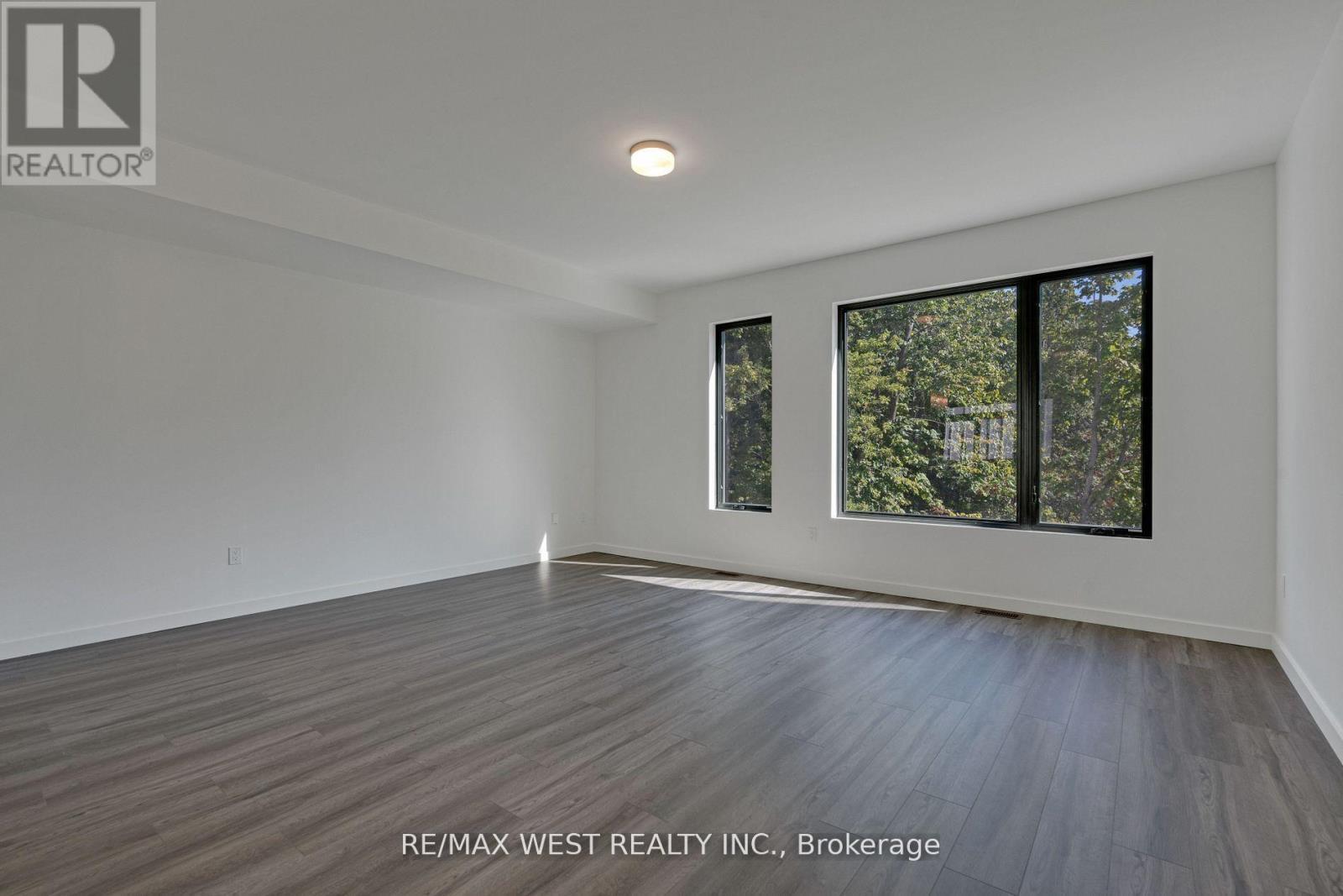 10 Rainwater Lane, Barrie, ON - Indoor Photo Showing Other Room
