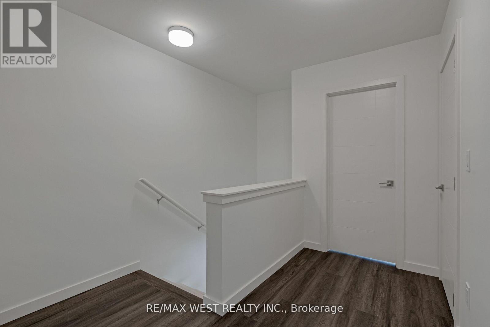 10 Rainwater Lane, Barrie, ON - Indoor Photo Showing Other Room