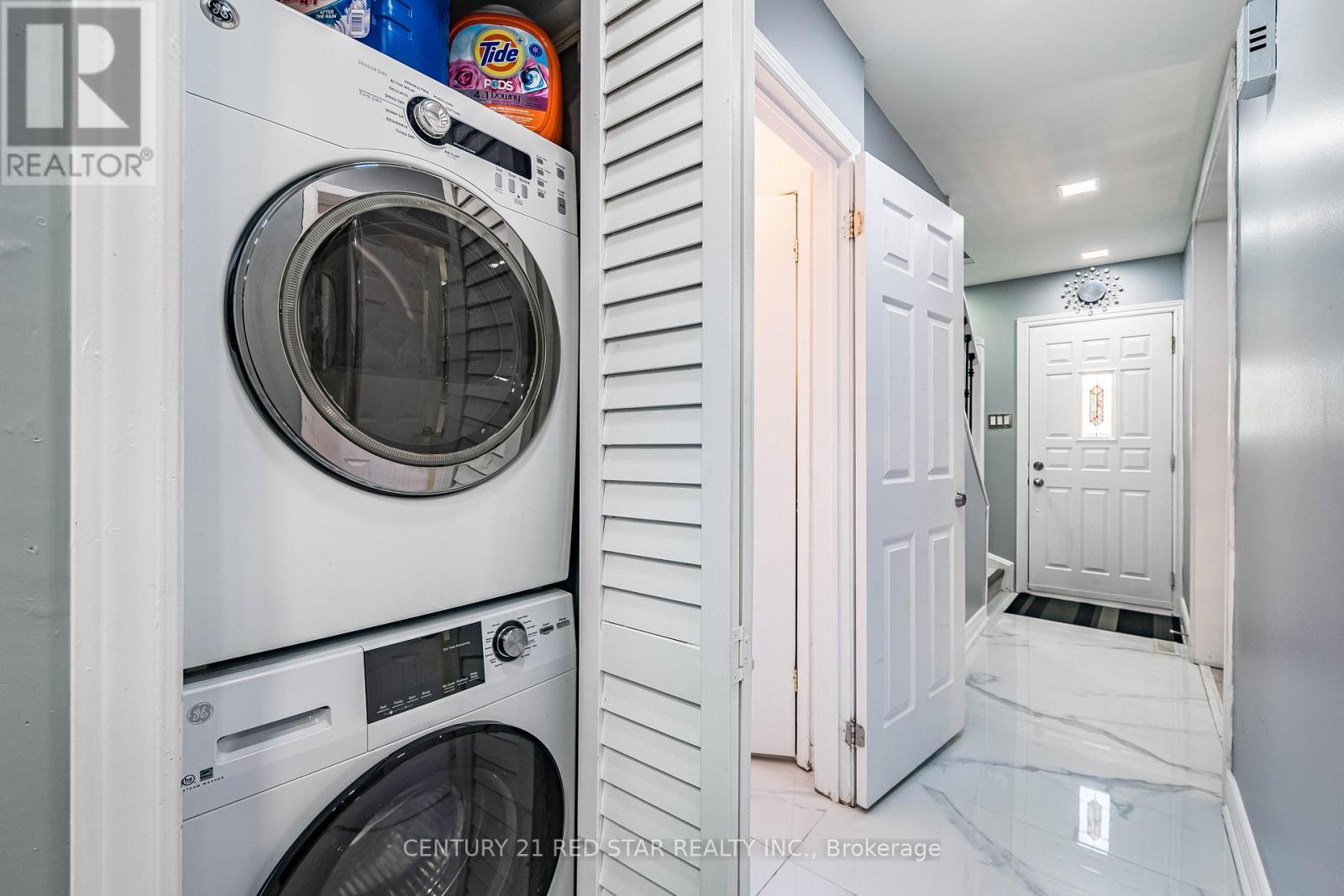 3 Flamingo Crescent, Brampton, ON - Indoor Photo Showing Laundry Room