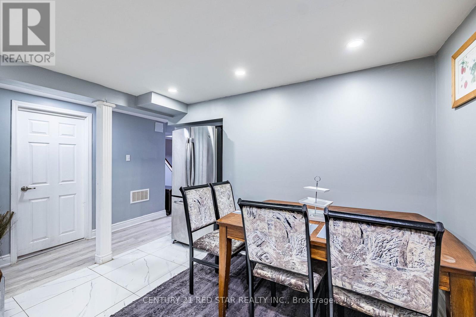 3 Flamingo Crescent, Brampton, ON - Indoor