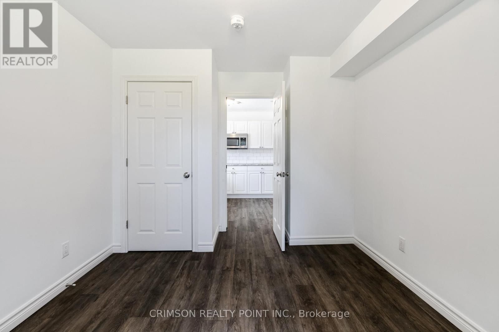 11 Edith Street, St. Catharines, ON - Indoor Photo Showing Other Room