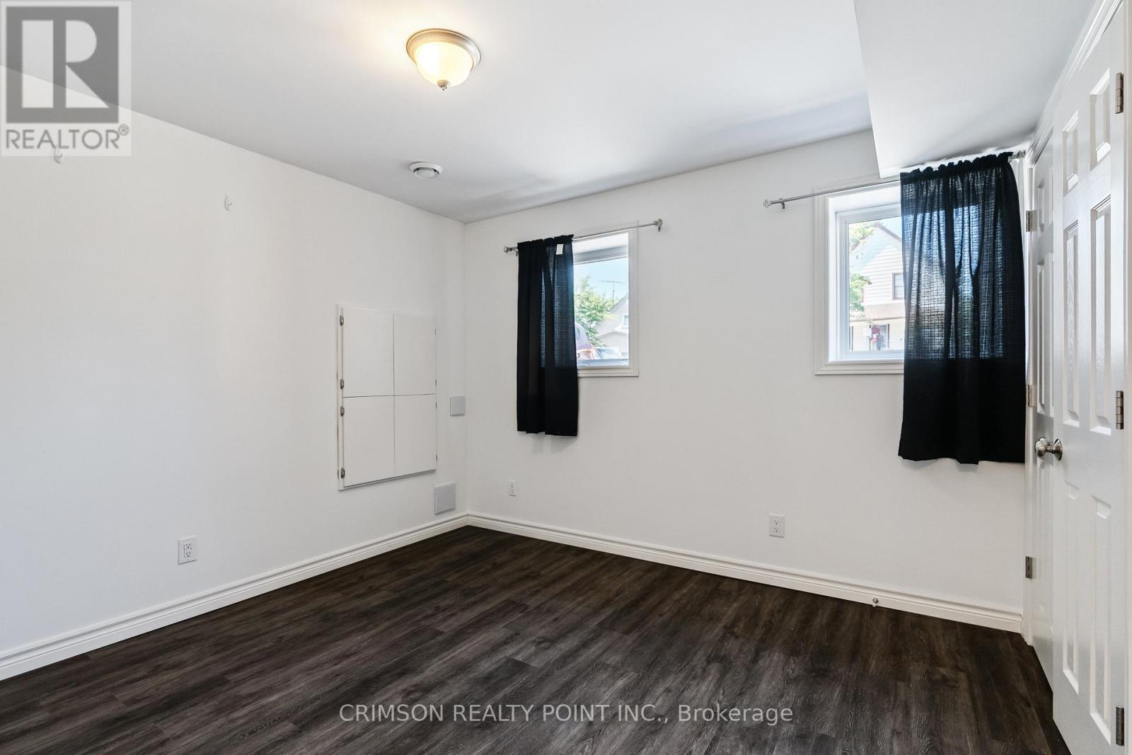 11 Edith Street, St. Catharines, ON - Indoor Photo Showing Other Room