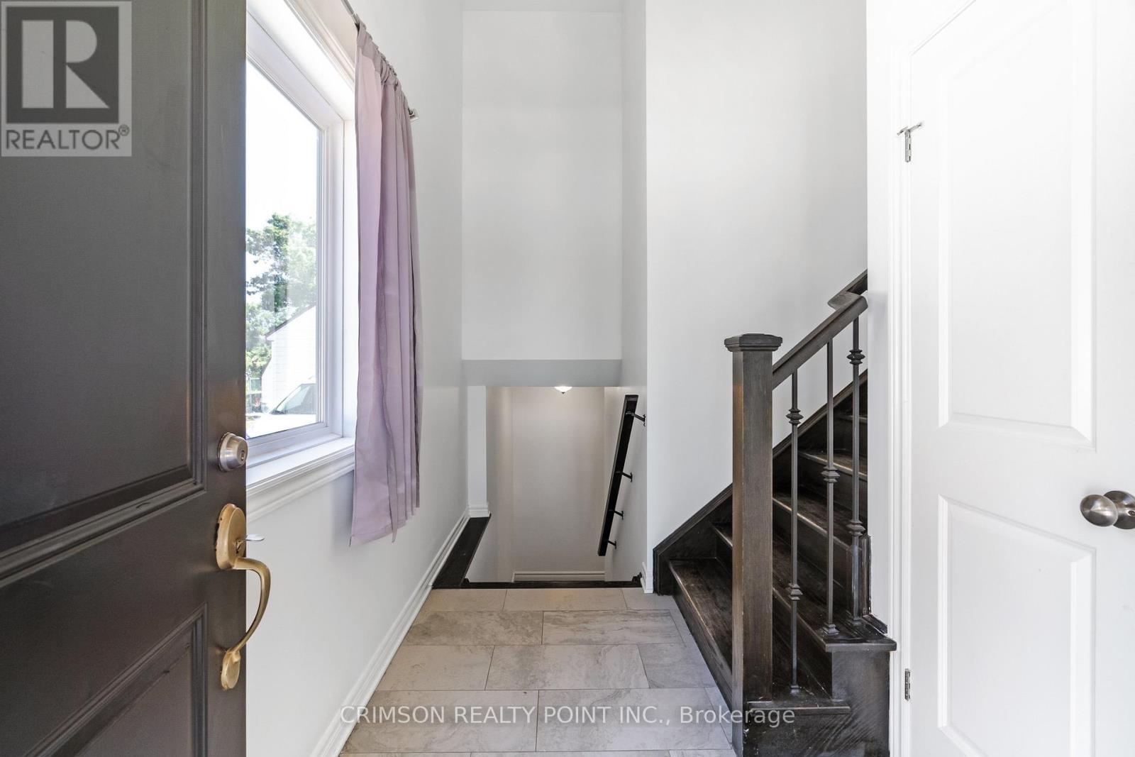 11 Edith Street, St. Catharines, ON - Indoor Photo Showing Other Room