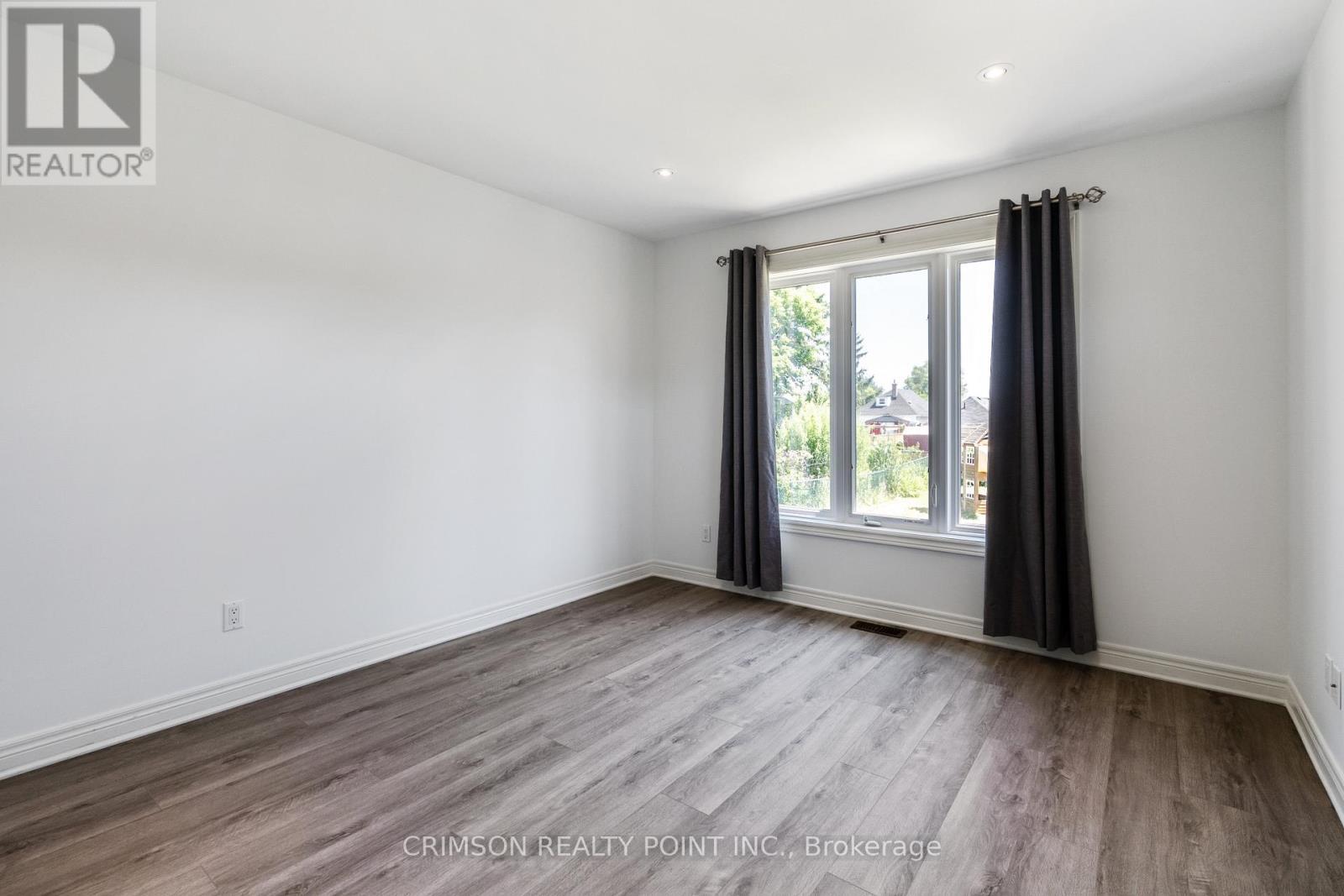 11 Edith Street, St. Catharines, ON - Indoor Photo Showing Other Room