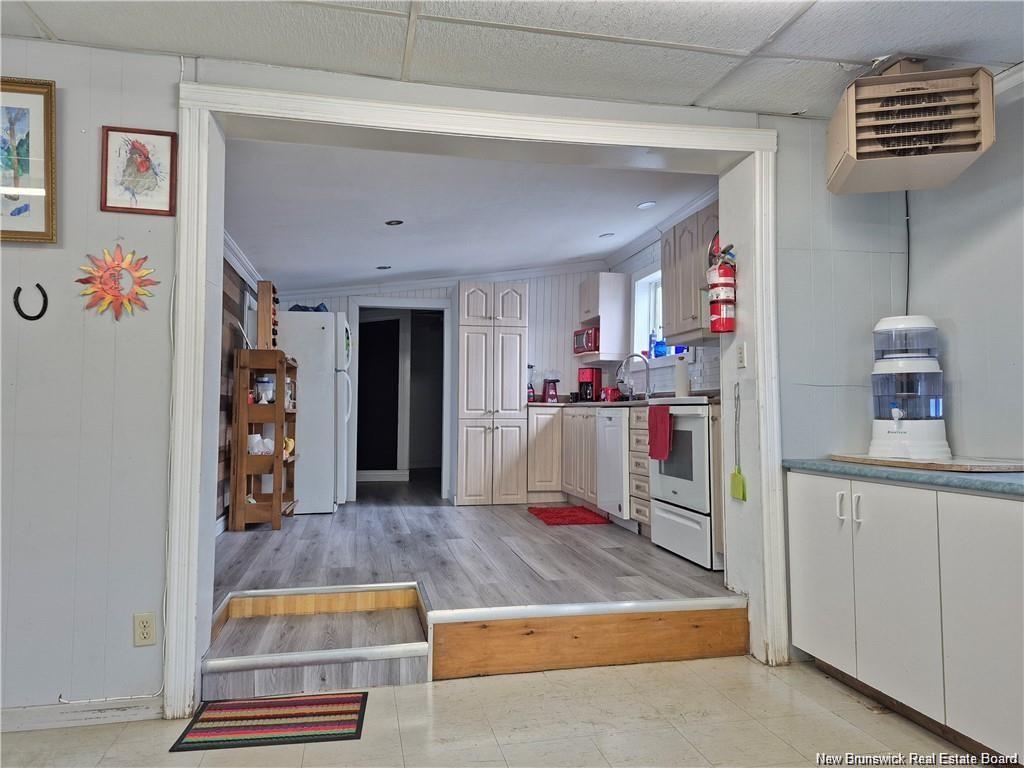 563 Rue Principale, Pointe-Verte, NB