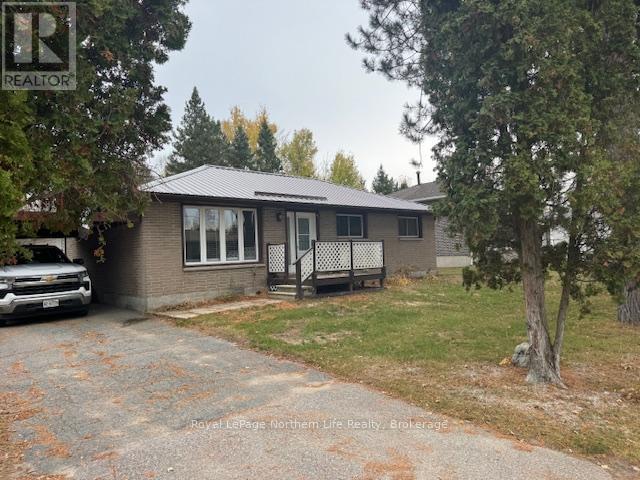 44 Desgroseilliers Street, West Nipissing (Sturgeon Falls), ON - Outdoor