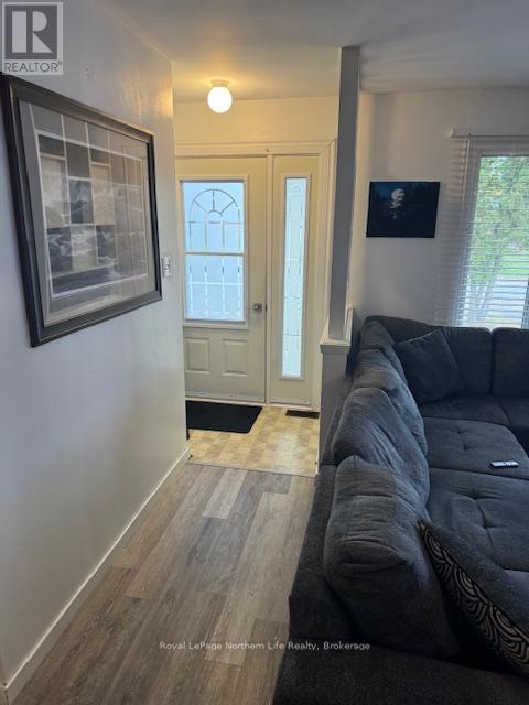 44 Desgroseilliers Street, West Nipissing (Sturgeon Falls), ON - Indoor Photo Showing Living Room