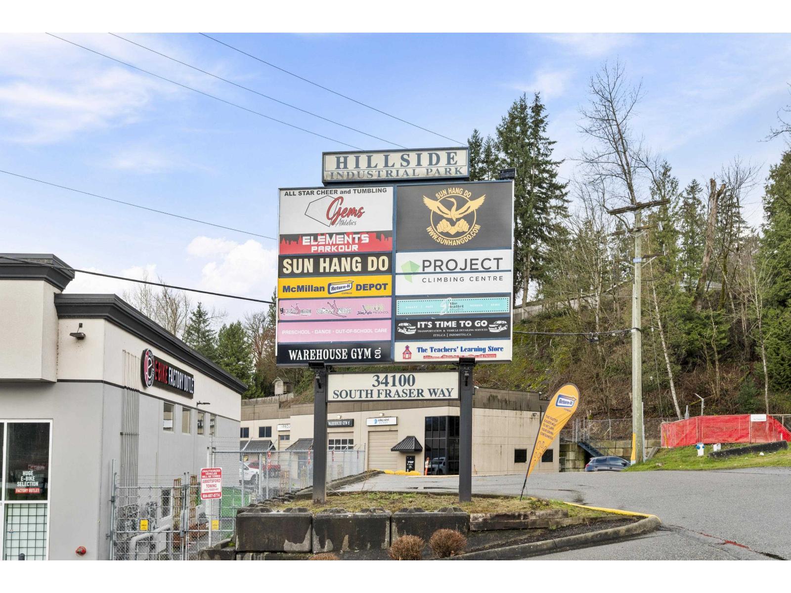 10 34100 South Fraser Way, Abbotsford, BC