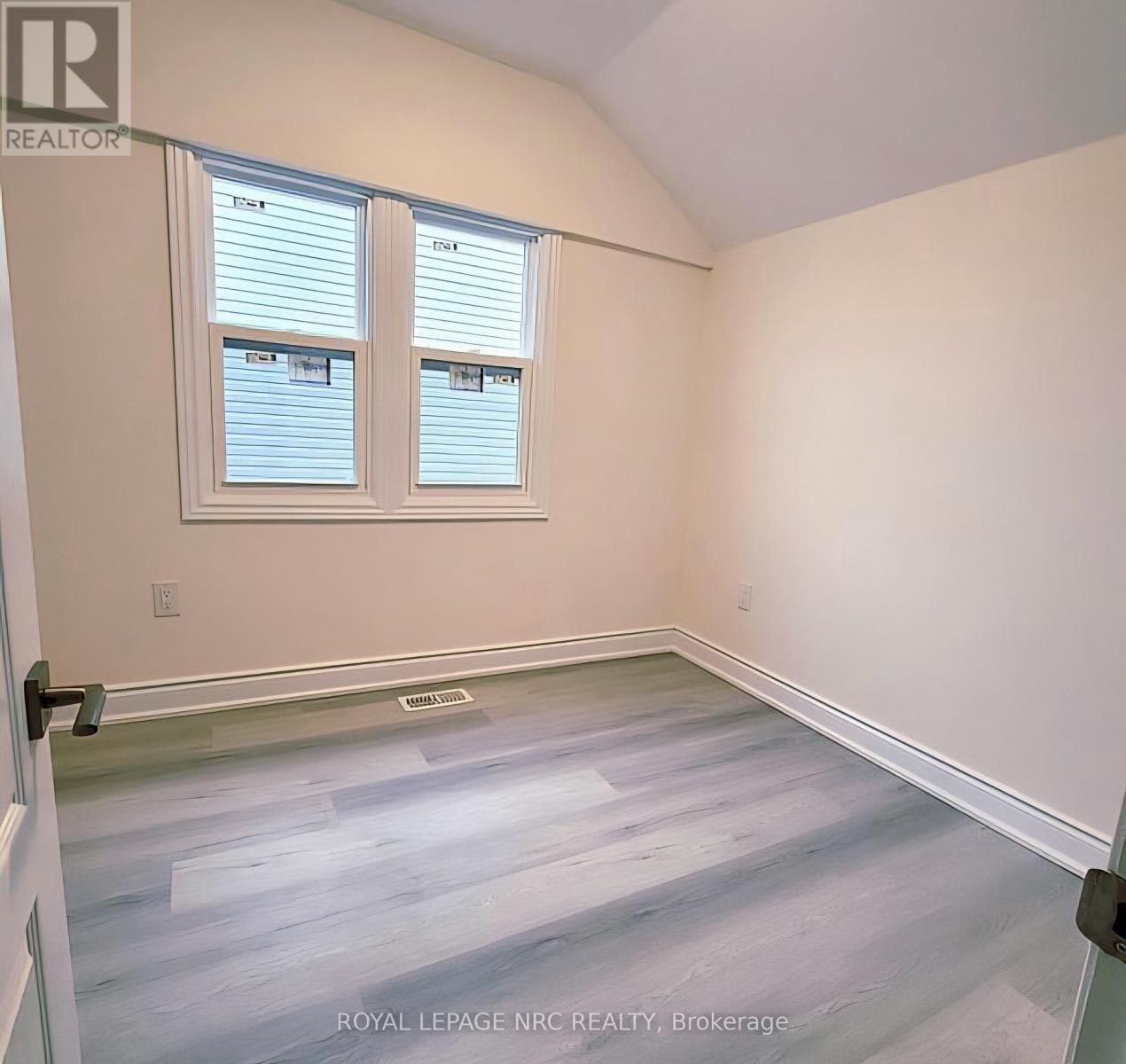2 - 69 Vine Street, St. Catharines (E. Chester), ON - Indoor Photo Showing Other Room