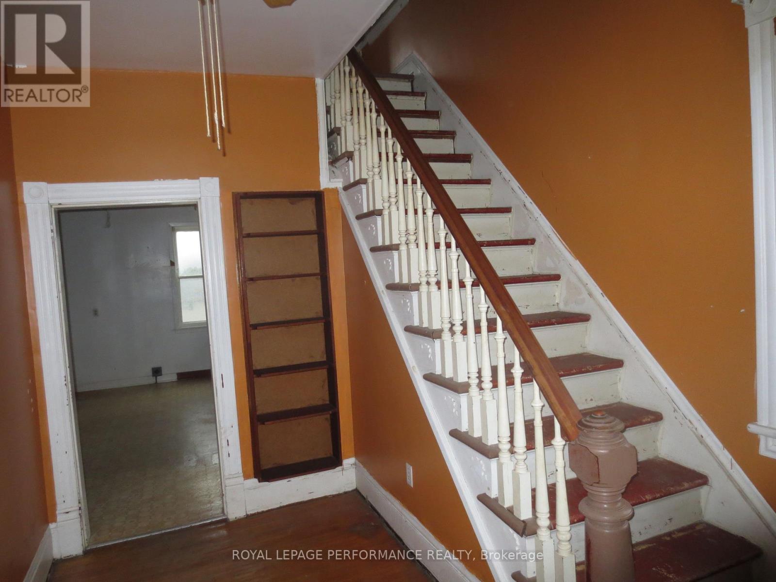 18491 Hughie Munro Street, North Glengarry, ON - Indoor Photo Showing Other Room