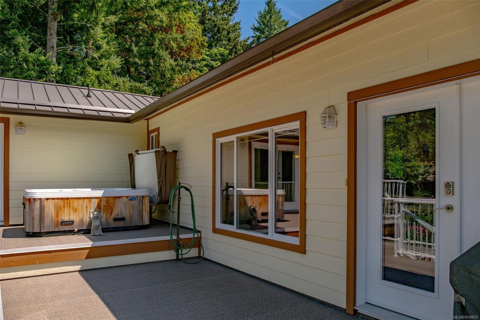 2897 Fuller Lake Rd, Chemainus, BC