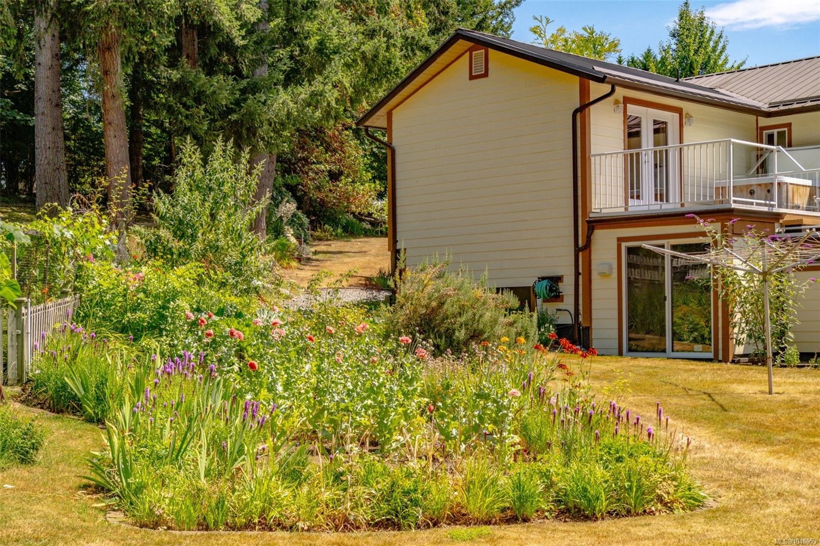 2897 Fuller Lake Rd, Chemainus, BC