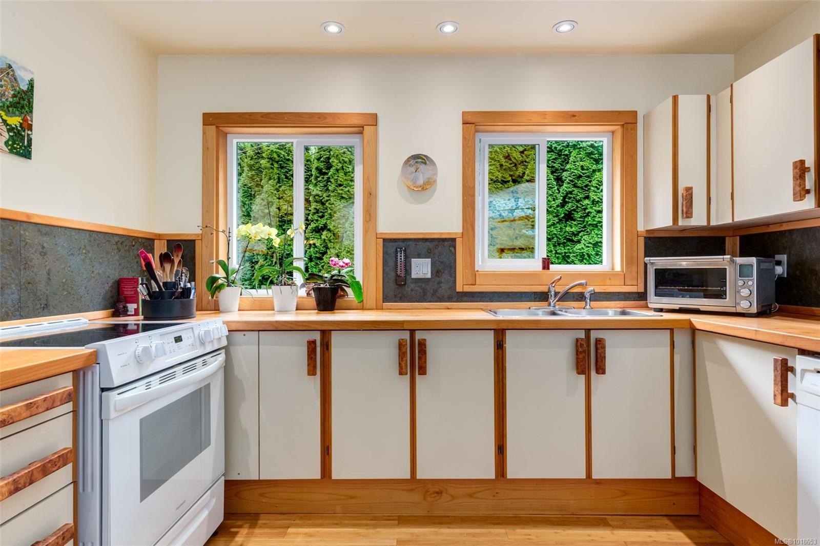 2897 Fuller Lake Rd, Chemainus, BC