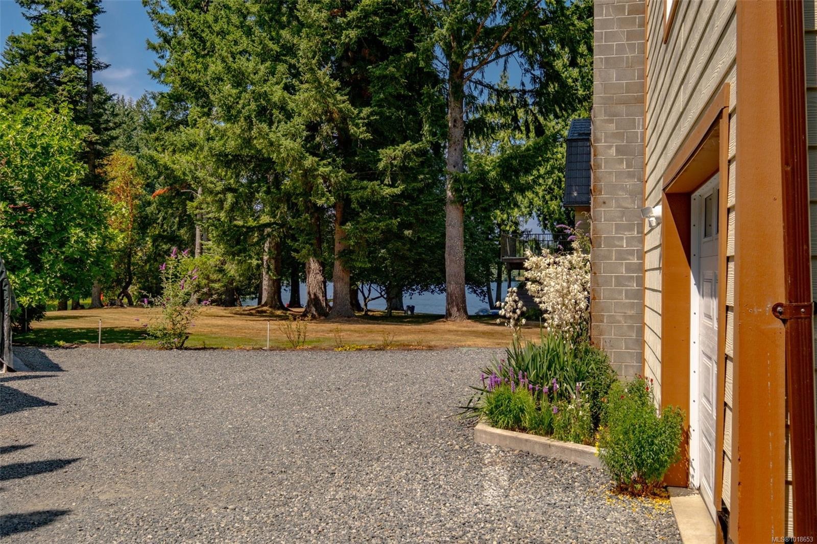 2897 Fuller Lake Rd, Chemainus, BC