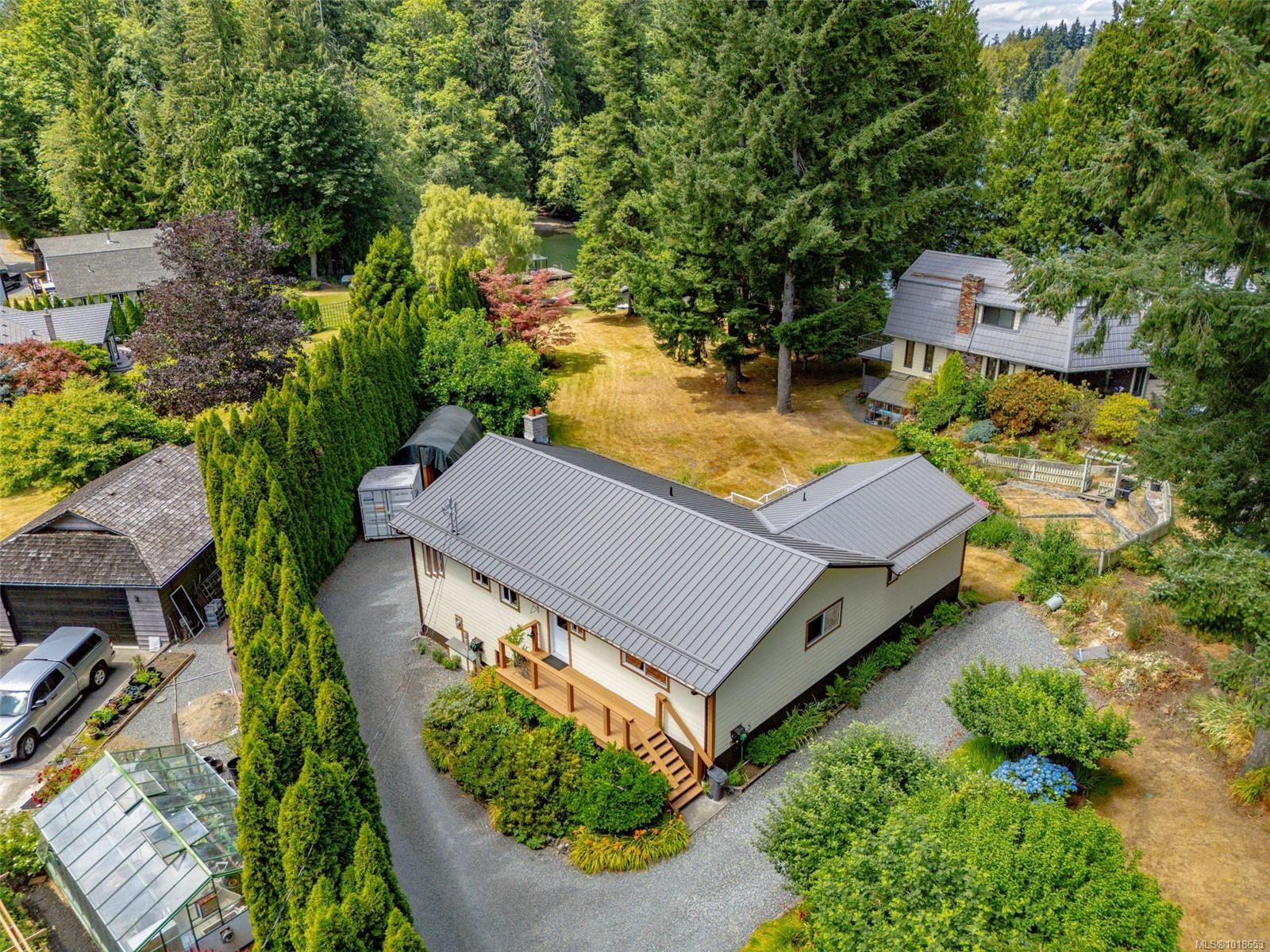 2897 Fuller Lake Rd, Chemainus, BC