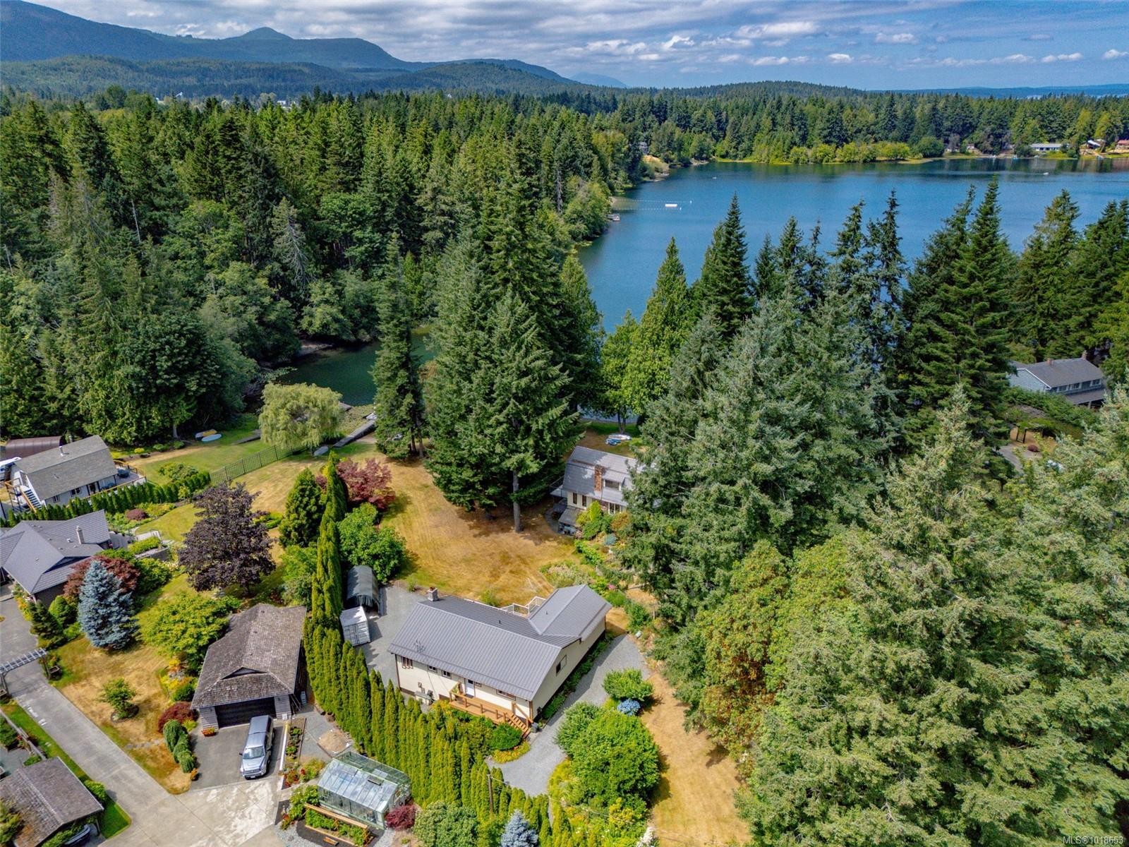 2897 Fuller Lake Rd, Chemainus, BC