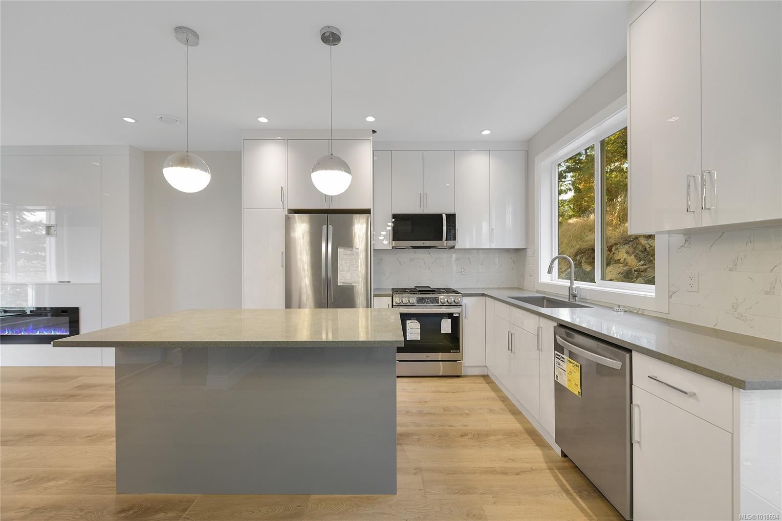 994 Citation Rd, Langford, BC