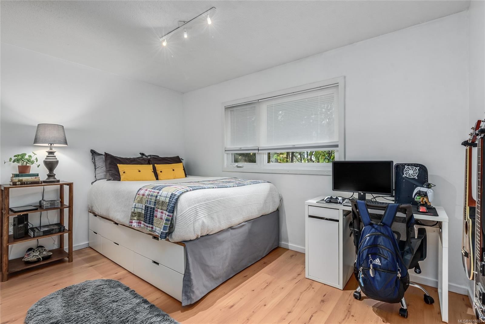 1165 Glen Urquhart Dr, Courtenay, BC