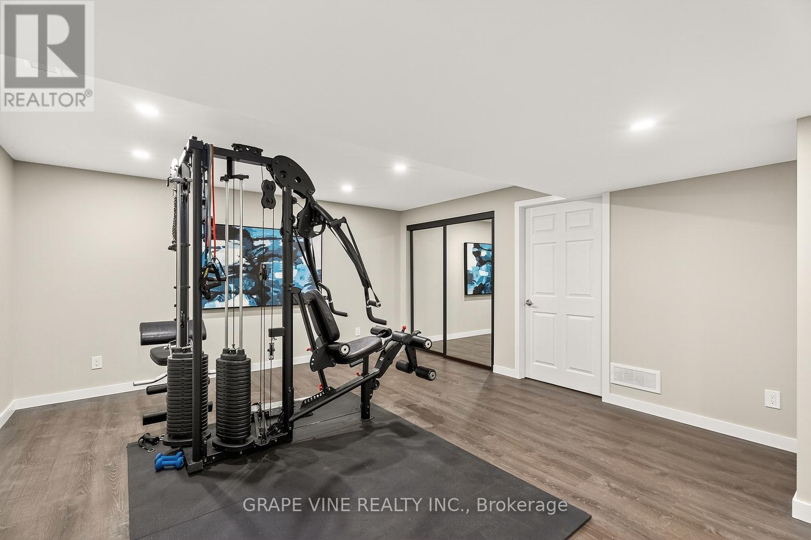 232 Burnaby Drive, Ottawa, ON - Indoor Photo Showing Gym Room