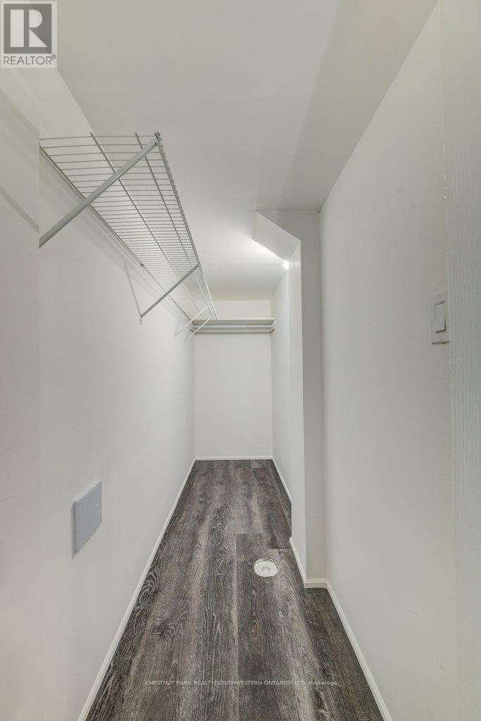 88 Woodhaven Road, Kitchener, ON - Indoor